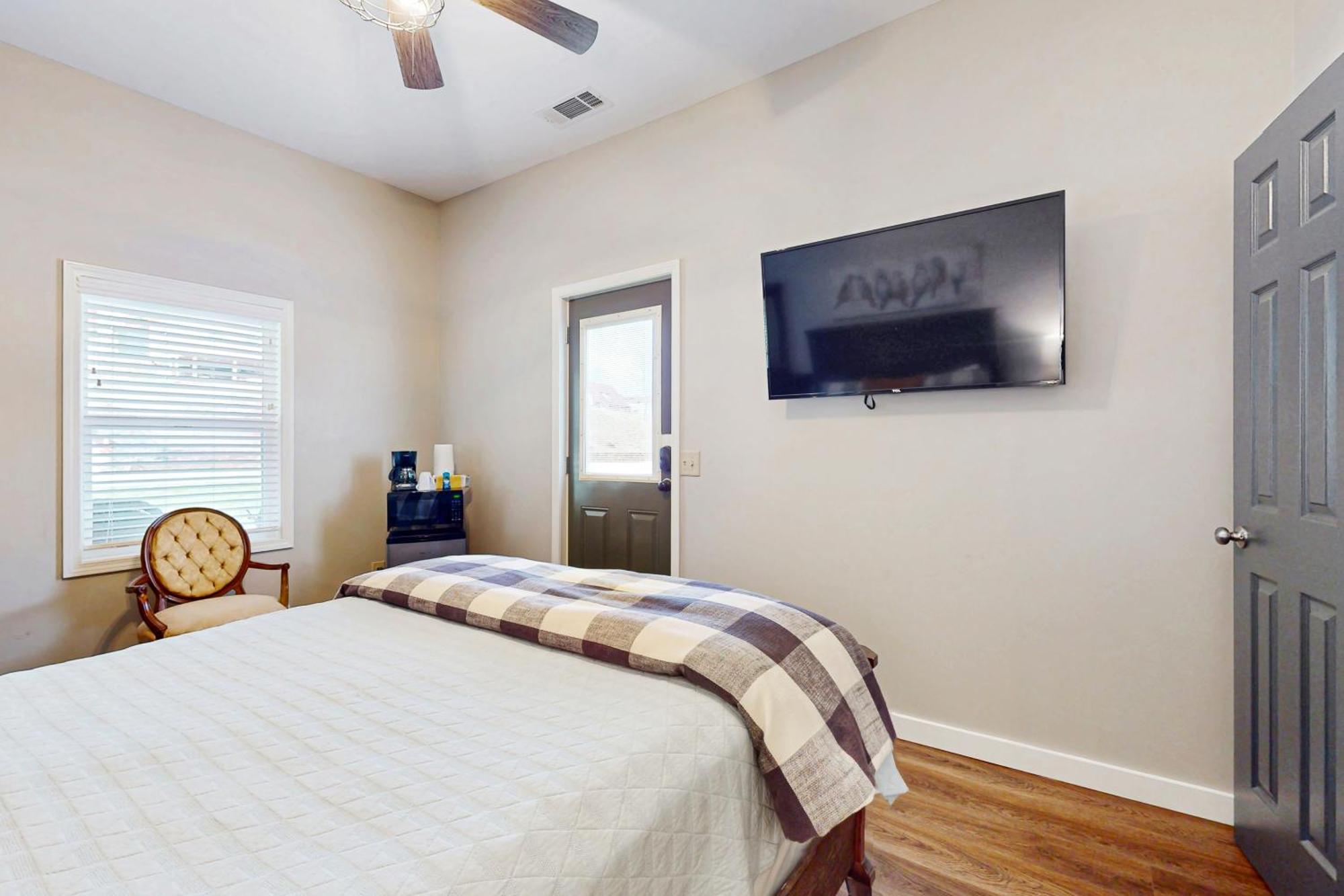 Upcountry Inn Helen Room photo