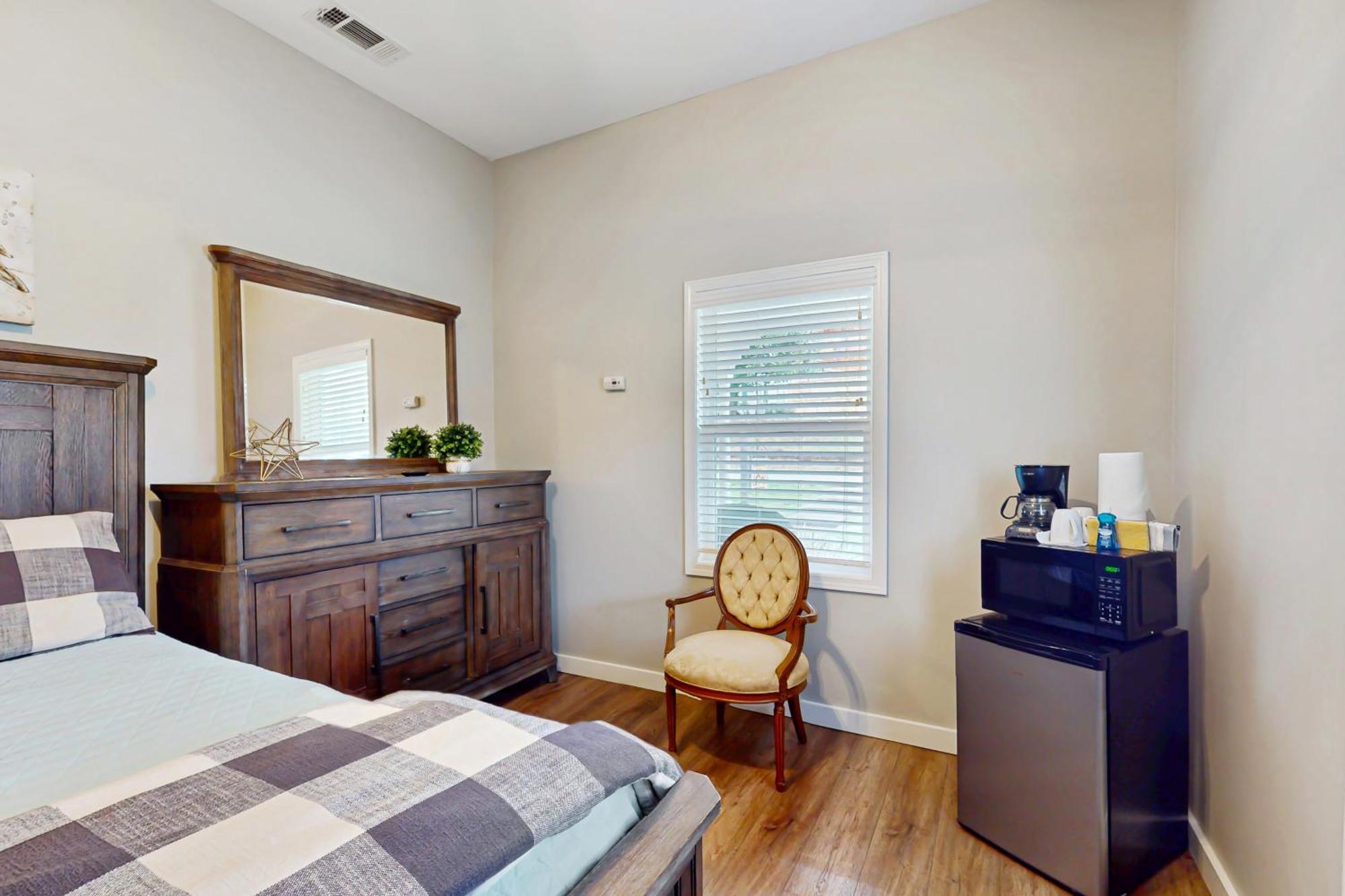 Upcountry Inn Helen Room photo